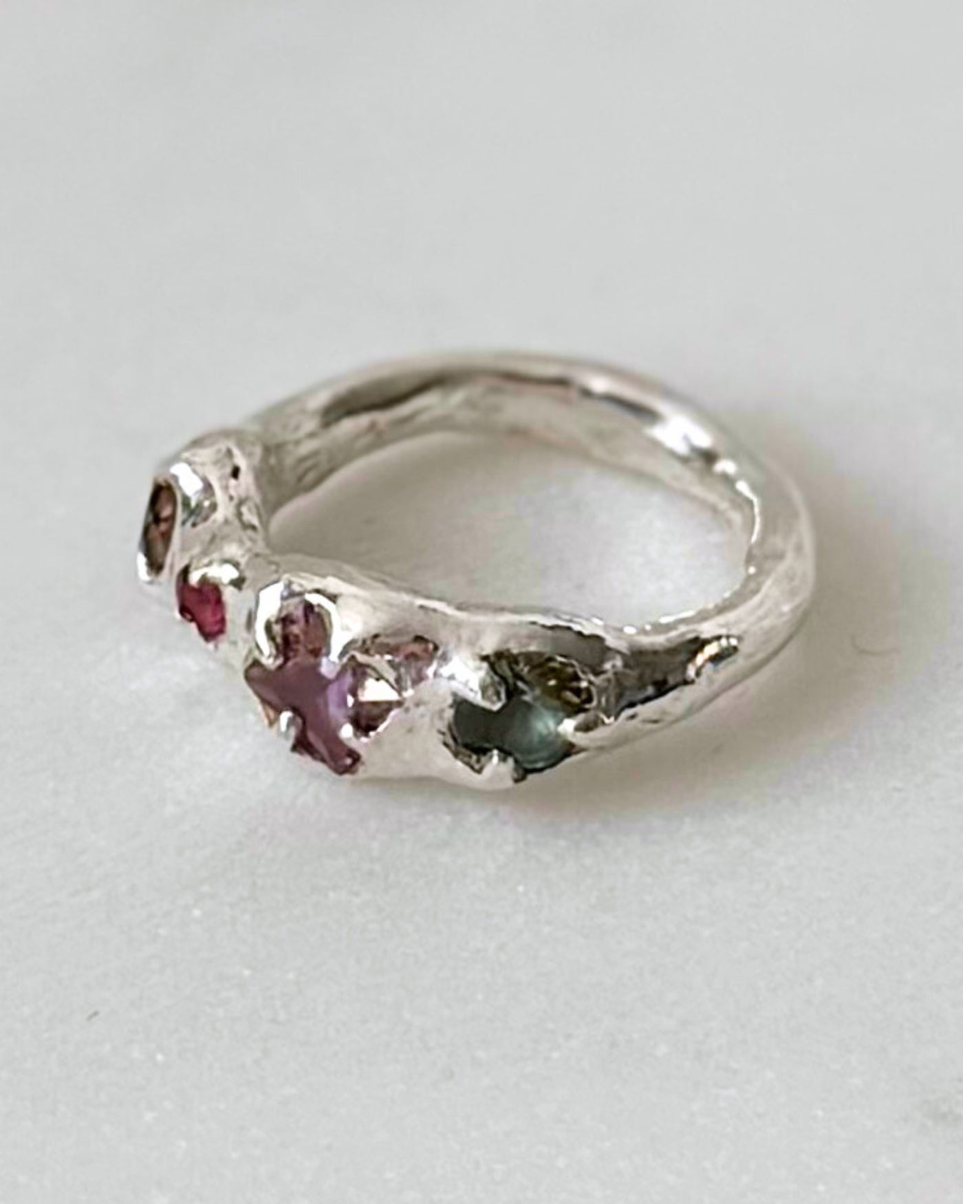 Handgemaakte zilveren ring | Massief zilver | 'Wild Bloom'