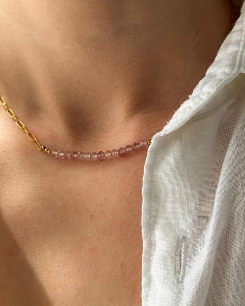 ketting met roze kwarts