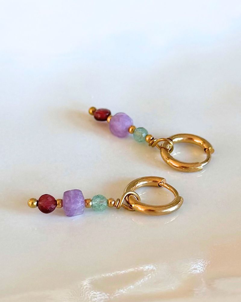 Erin | Oorbellen met edelsteen hangers | Goud stainless steel