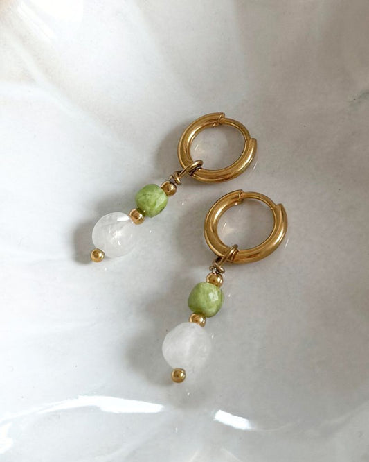 bergkristal oorbellen jade stainless steel