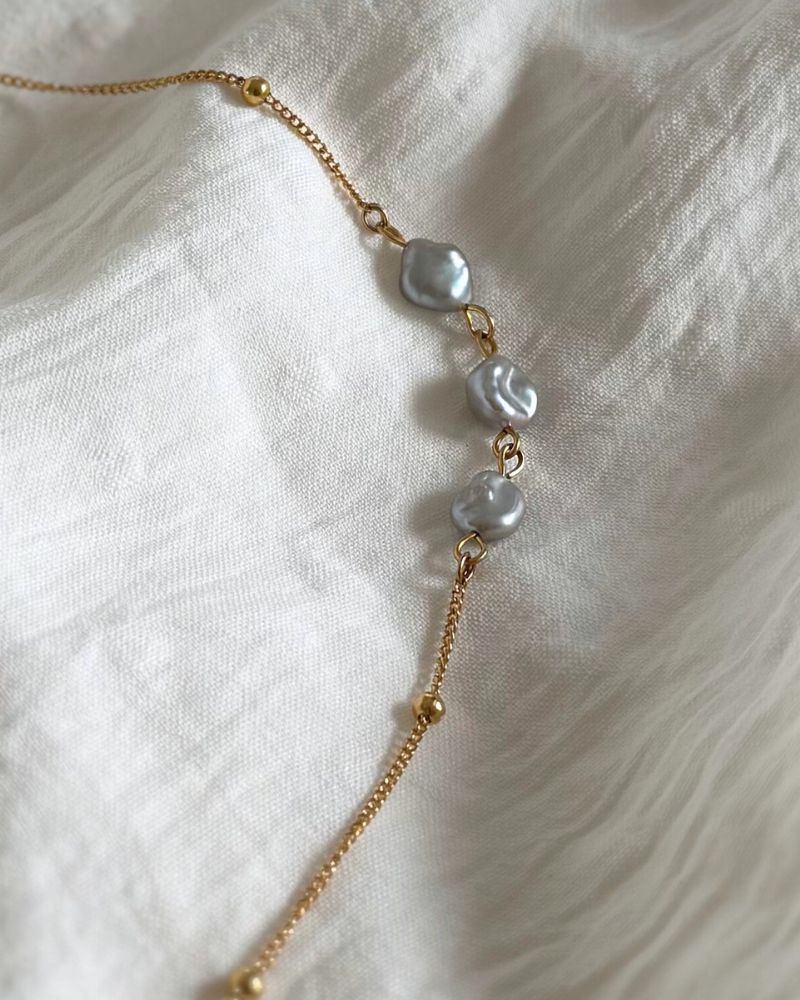 ketting met grijze parels handgemaakte sieraden