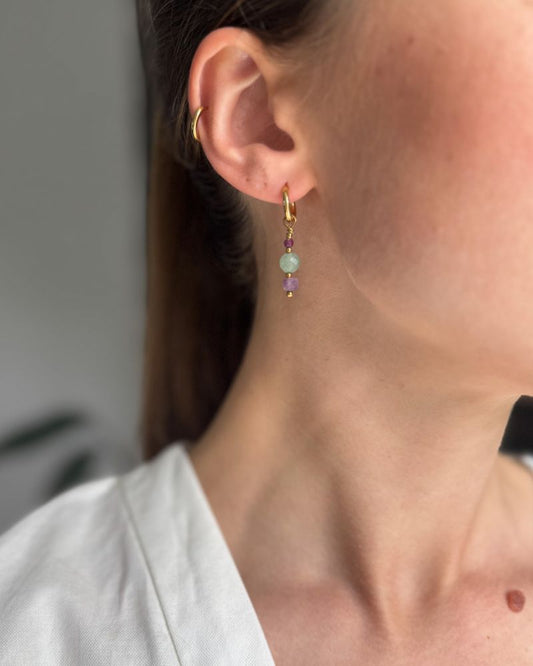 Zoya | Gouden edelsteen oorbellen | Stainless steel