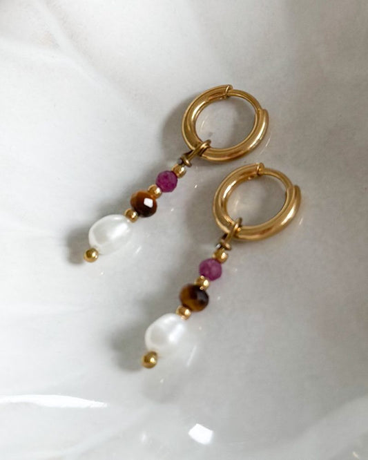 oorbellen met edelstenen en parels goud