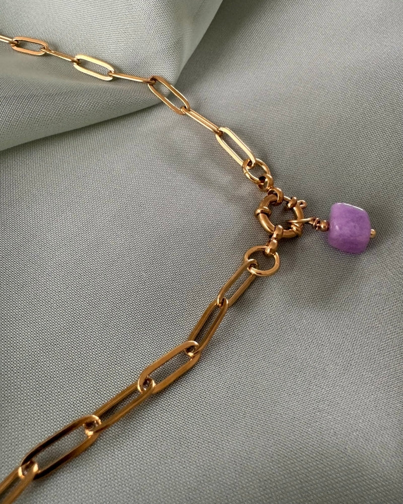 Cleo | Gouden statement ketting met Amethist | Stainless steel