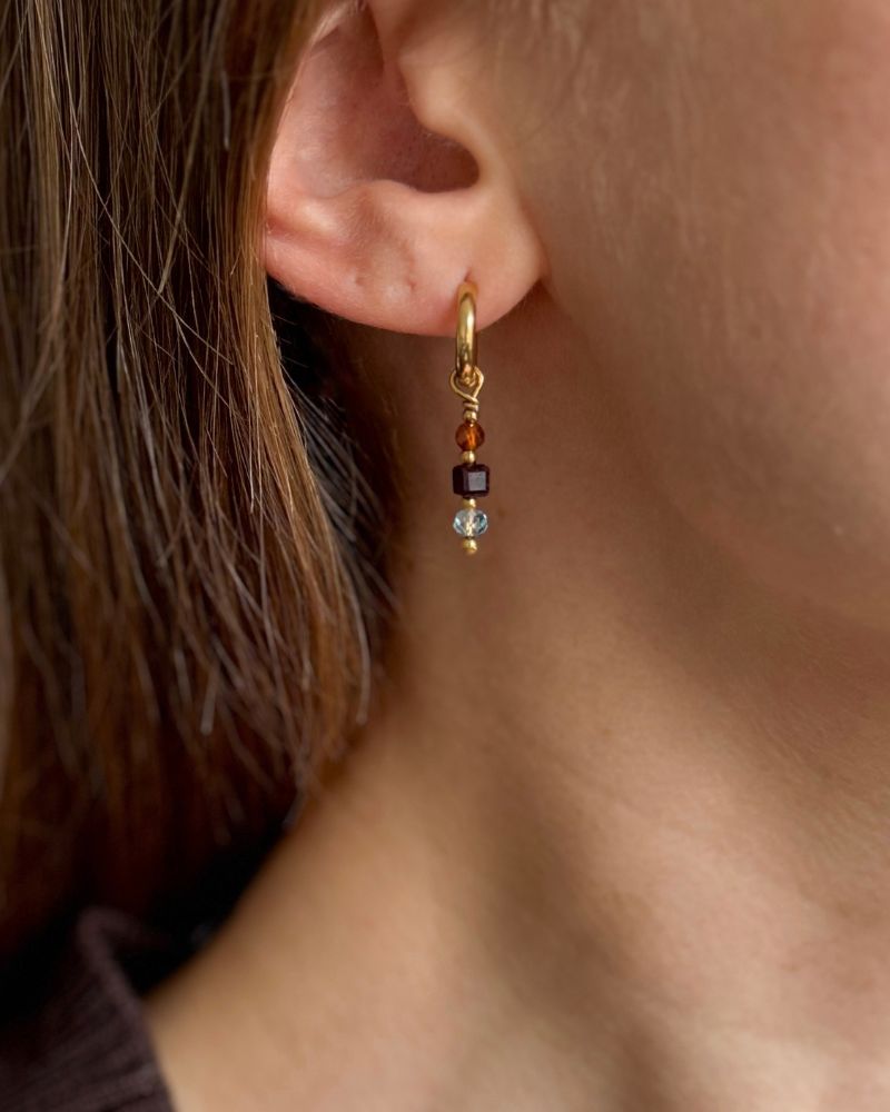 Ember | Gouden edelsteen oorbellen | Stainless steel