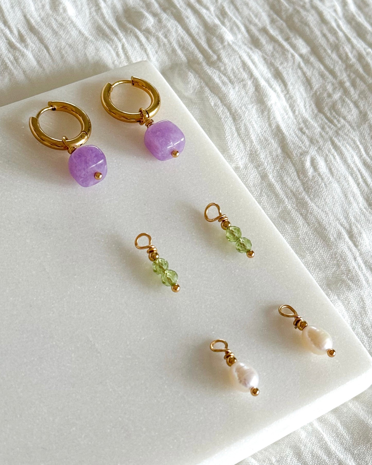 Mix & Match oorbellen | Oorringen set met 3 x 2 hangers | Amethist, Peridoot en Parel