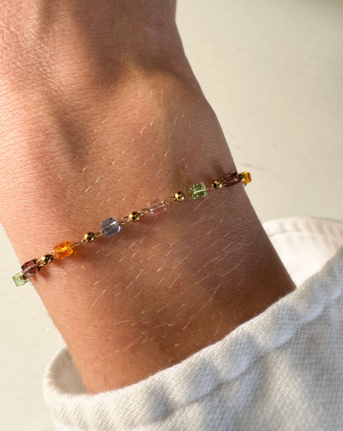Iris | Kleurrijke armband van goud stainless steel