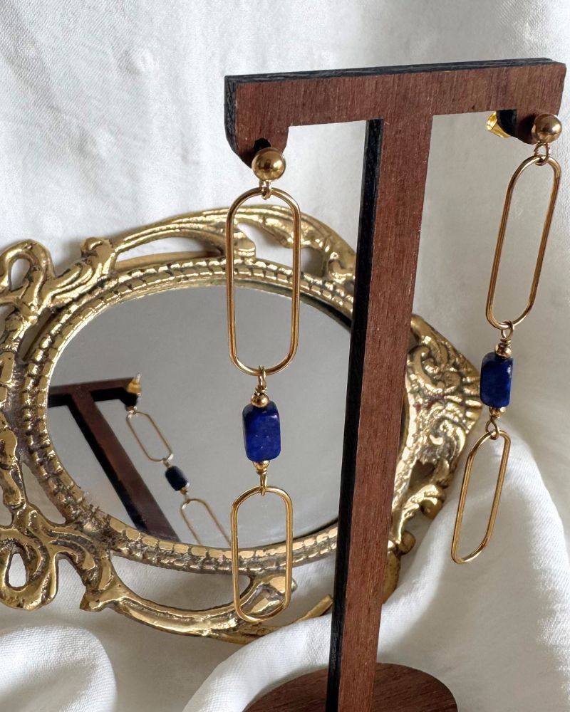 lapis lazuli oorbellen goud