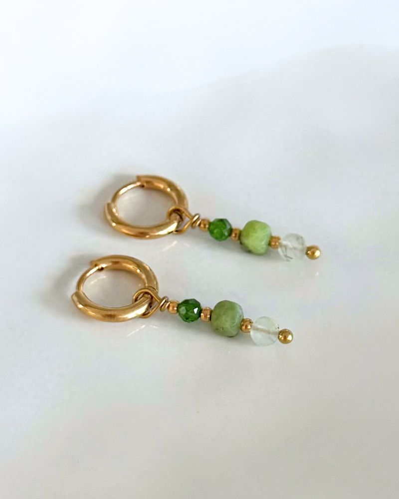 Willow | Oorbellen met groene edelstenen | Stainless steel