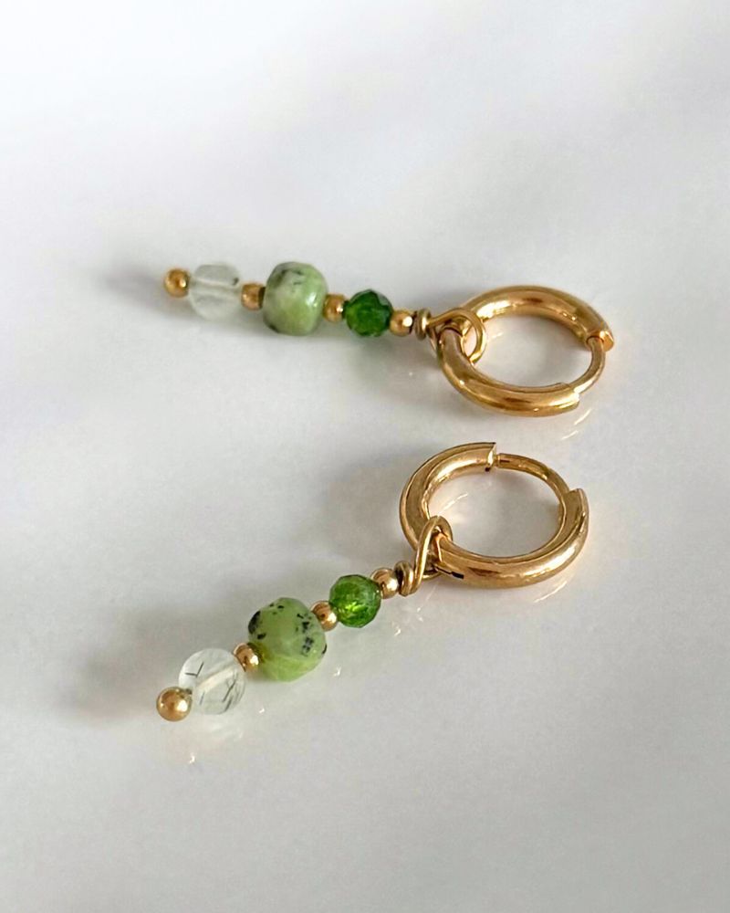 Willow | Oorbellen met groene edelstenen | Stainless steel