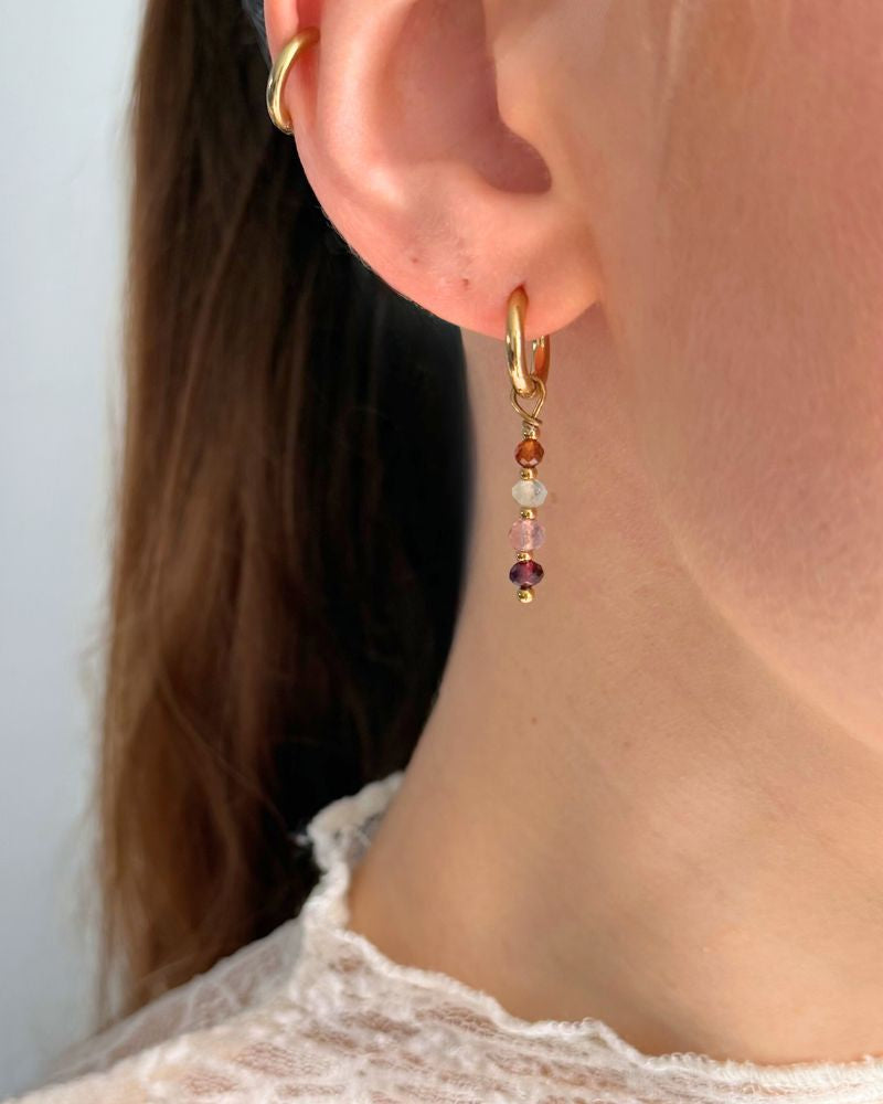 oorbellen met rode en oranje granaatsteen