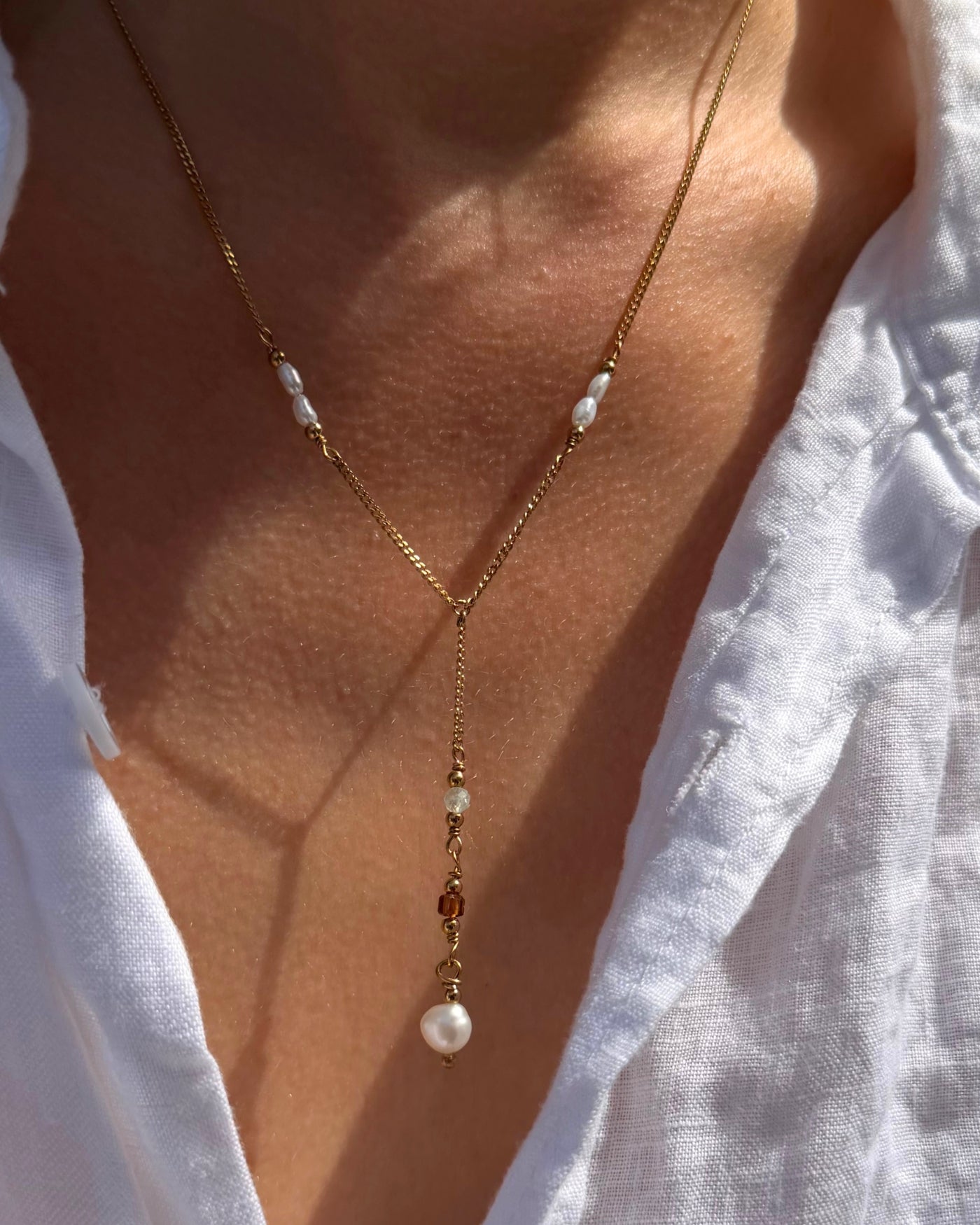 y ketting goud stainless steel parels lichtgroene oranje stenen
