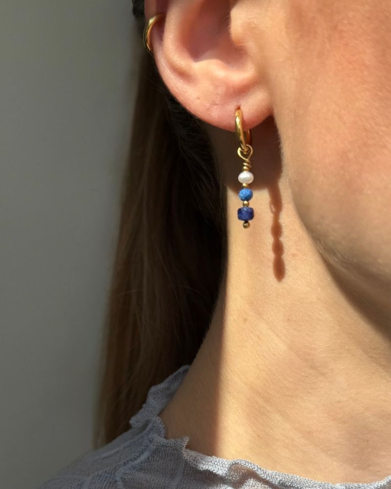 Indigo | Oorbellen met parels en blauwe edelstenen | Stainless steel