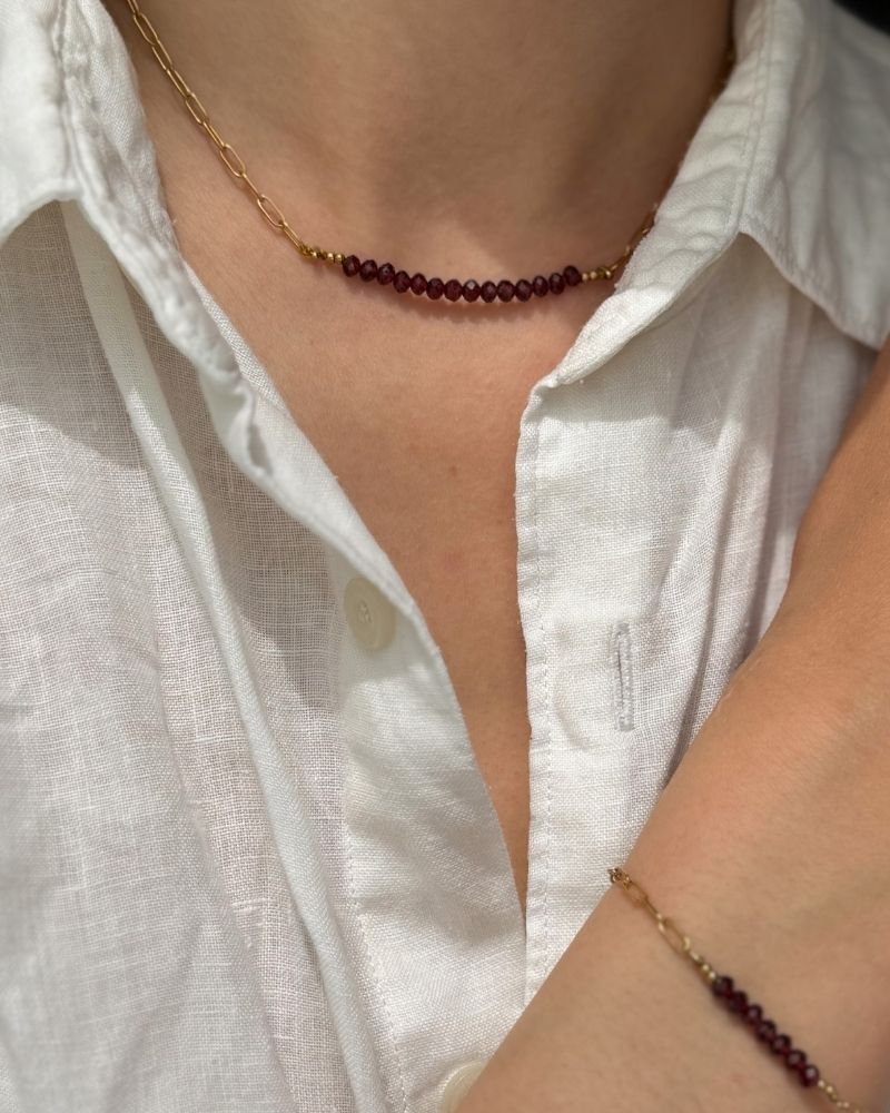 gouden ketting met granaatsteen 