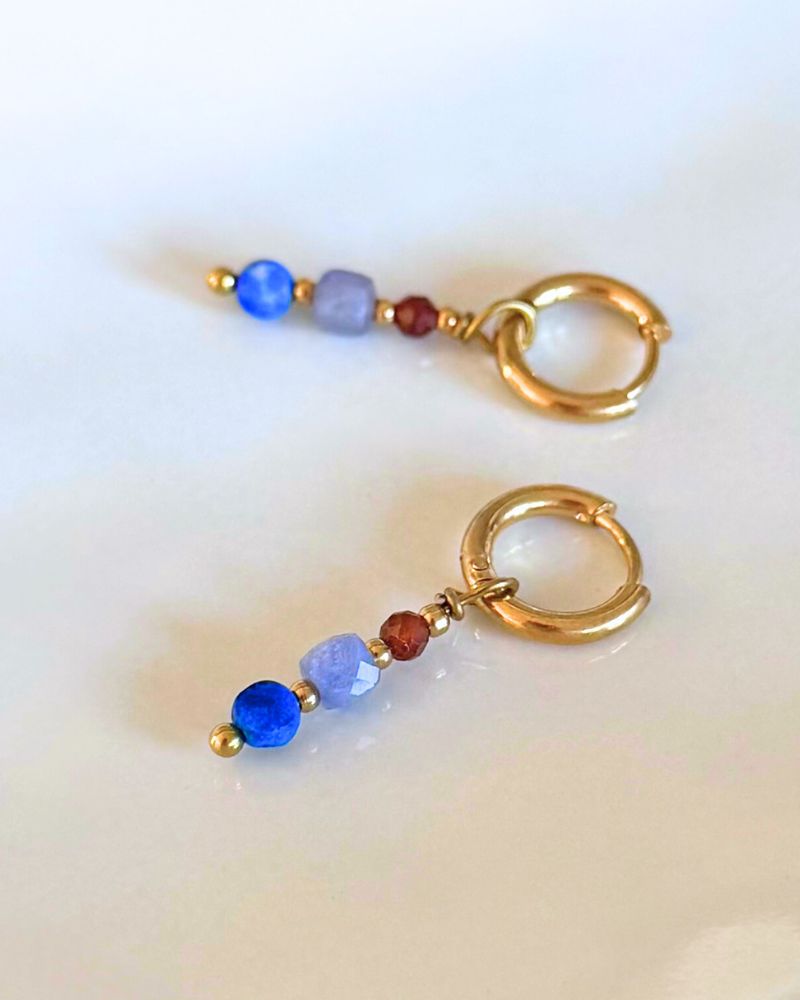 handgemaakte edelsteen oorbellen goud