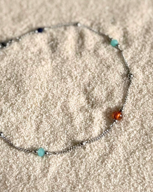 Enkelbandje met oranje en blauwe stenen | Zilver stainless steel