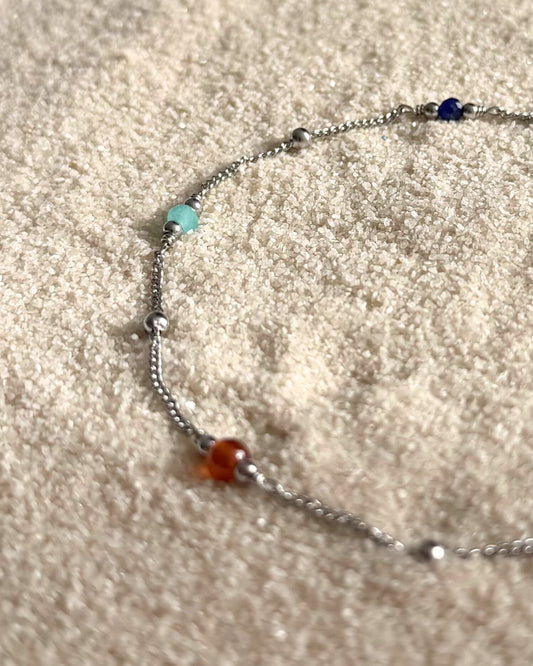 zilveren enkelbandje met stenen