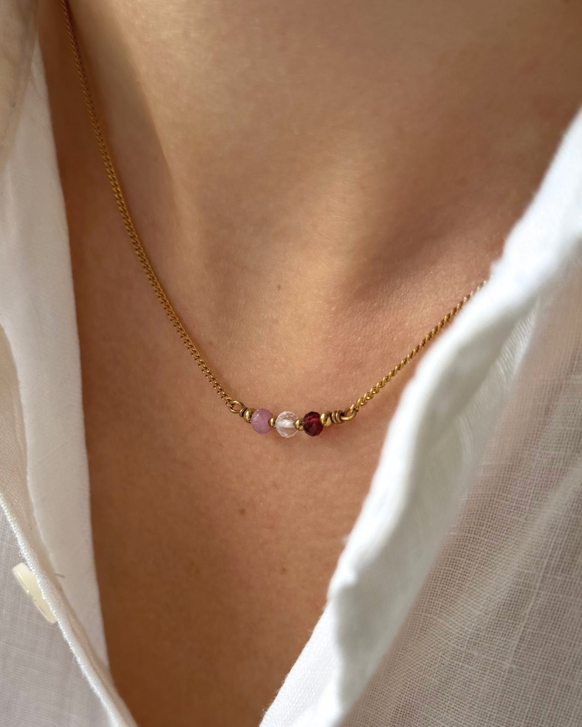 gouden ketting met 3 geboortestenen