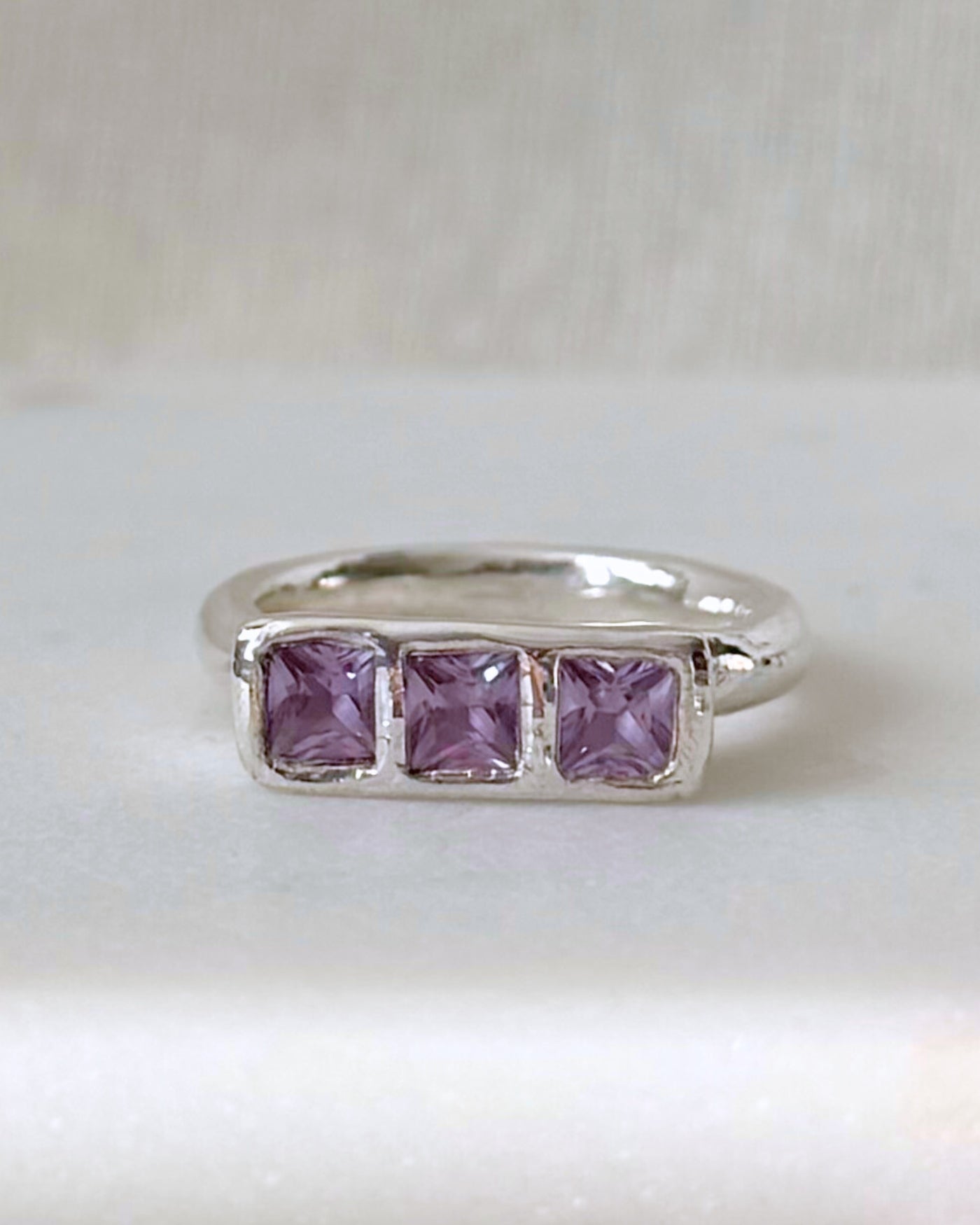 handgemaakte unieke ring zilver met stenen