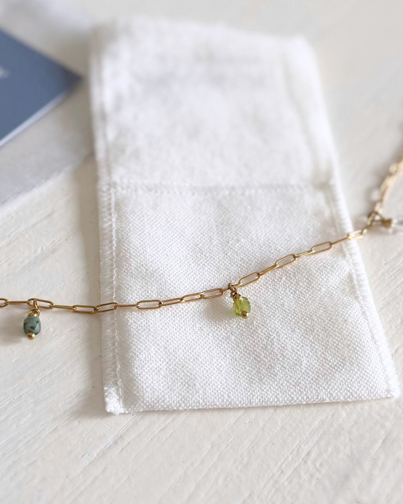geboortesteen armband met 3 stenen bedelarmband