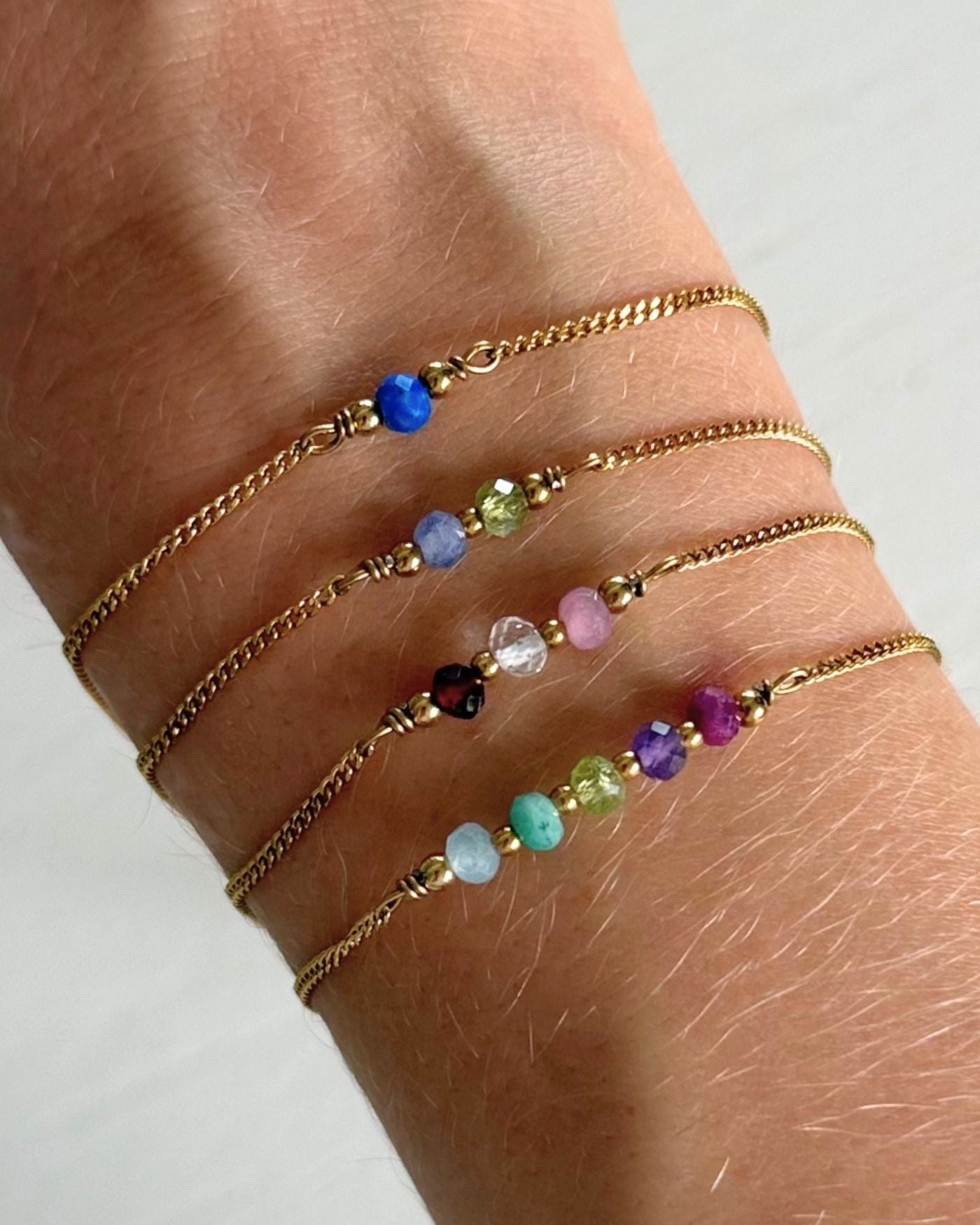 armband met meerdere geboortestenen Goud